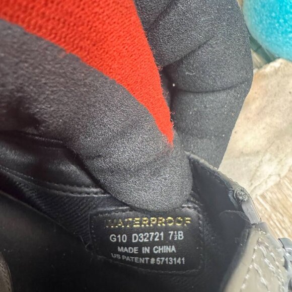 Cole Haan NikeAir Gray Suede/Leather Bootie Women's Size 7.5 - Picture 5 of 7